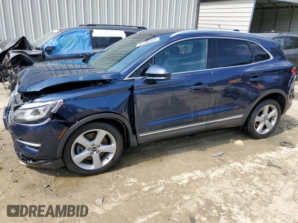 2017 Lincoln MKC Premiere with VIN 5LMCJ1C90HUL15517, listed as a Copart auction lot 59150264 with 71,562 mi miles and Salvage Title. Bid and sale history available at DreamBid. Image 1.