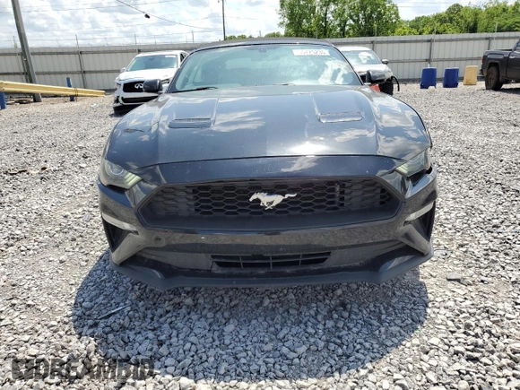 2018 Ford Mustang EcoBoost Premium with VIN 1FATP8UHXJ5111074, listed as a Copart auction lot 55725235 with 93,154 mi miles and Salvage title. Bid and sale history available at DreamBid. Image 5.