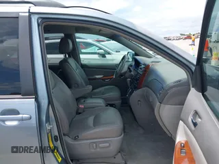 2005 Toyota Sienna XLE with VIN 5TDZA22C65S370140, listed as a IAAI auction lot 42466644 with 254,275 mi miles and . Bid and sale history available at DreamBid. Image 5.