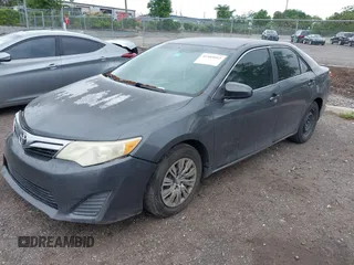 2012 Toyota Camry L with VIN 4T1BF1FK9CU047543, listed as a IAAI auction lot 41985053 with 222,363 mi miles. Bid and sale history available at carsss.com. Image 17.