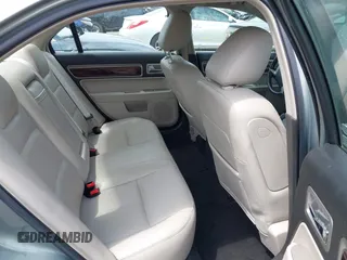 2009 Lincoln MKZ z VIN 3LNHM26T89R620852, wystawiony jako IAAI lot #42357487 z przebiegiem 205 388 mil mil oraz . Historia ofert i sprzedaży dostępna na DreamBid. Obrazek 8.