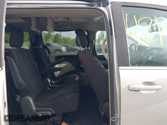 2011 Chrysler Town & Country Touring with VIN 2A4RR5DG4BR682109, listed as a IAAI auction lot 42189832 with 208,709 mi miles and . Bid and sale history available at DreamBid. Image 8.
