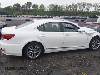 2014 Lexus LS 460 с VIN JTHCL5EF5E5020848, выставлен на аукционе IAAI как лот 42192746 с пробегом 115 766 миль миль и . История ставок и продаж доступна на DreamBid. Изображение 13.