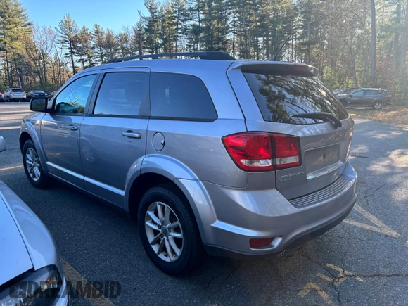 2017 Dodge Journey SXT z VIN 3C4PDDBG5HT578436, wystawiony jako Copart lot #82705154 z przebiegiem 70 111 mil mil oraz Czysty tytuł • Clean title. Historia ofert i sprzedaży dostępna na DreamBid. Obrazek 3.
