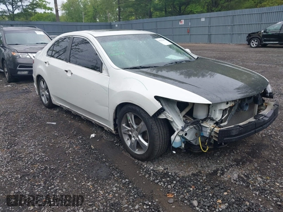 2013 Acura TSX Technology with VIN JH4CU2F6XDC012071, listed as a IAAI auction lot 42213445 with 174,353 mi miles and . Bid and sale history available at DreamBid. Image 1.