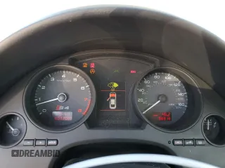 2004 Audi S4 z VIN WUARL48HX4K901535, wystawiony jako Copart lot #73200764 z przebiegiem 98 918 mil mil oraz Tytuł czysty. Historia ofert i sprzedaży dostępna na DreamBid. Obrazek 9.