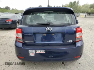 2009 Scion xD z VIN JTKKU104X9J043671, wystawiony jako Copart lot #57622285 z przebiegiem 134 242 mil mil oraz Tytuł czysty. Historia ofert i sprzedaży dostępna na DreamBid. Obrazek 6.