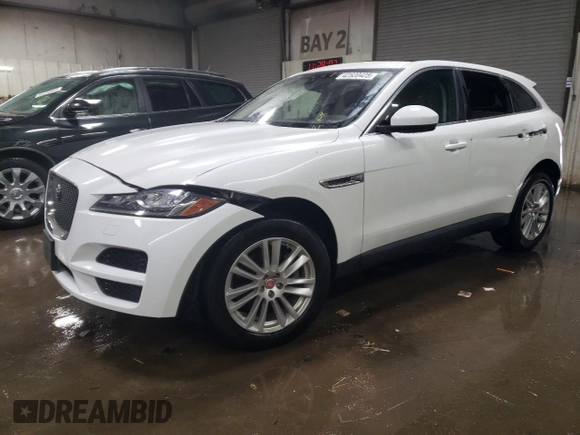 2017 Jaguar F-Pace 35t Prestige with VIN SADCK2BV6HA899484, listed as a Copart auction lot 42520425 with 34,422 mi miles and Salvage Title. Bid and sale history available at DreamBid. Image 1.