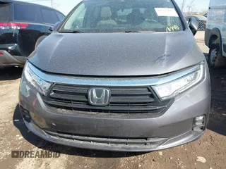 2024 Honda Odyssey EX-L with VIN 5FNRL6H65RB016848, listed as a IAAI auction lot 41762469 with 18,909 mi miles and . Bid and sale history available at DreamBid. Image 13.