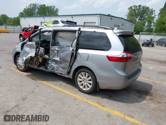 2016 Toyota Sienna Limited z VIN 5TDDK3DC4GS139010, wystawiony jako IAAI lot #42377961 z przebiegiem 152 780 mil mil oraz . Historia ofert i sprzedaży dostępna na DreamBid. Obrazek 3.