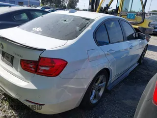 2013 BMW 3 Series 328i with VIN WBA3C1G55DNR47505, listed as a IAAI auction lot 42063459 with 96,494 mi miles. Bid and sale history available at carsss.com. Image 4.