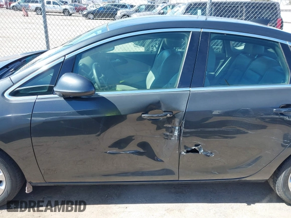 2015 Buick Verano with VIN 1G4PP5SK8F4138887, listed as a IAAI auction lot 41672801 with 135,002 mi miles. Bid and sale history available at carsss.com. Image 15.