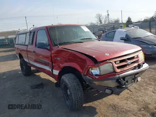 1997 Ford Ranger XLT with VIN 1FTCR14X2VPA39848, listed as a IAAI auction lot 38758650 with 145,617 mi miles. Bid and sale history available at carsss.com. Image 6.