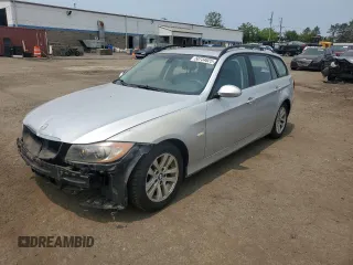 2006 BMW 3 Series 325xi z VIN WBAVT13536KW23228, wystawiony jako Copart lot #58734625 z przebiegiem 163 661 mil mil oraz Szkoda całkowita • Salvage title. Historia ofert i sprzedaży dostępna na DreamBid. Obrazek 1.