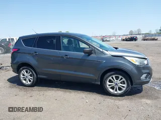 2017 Ford Escape SE with VIN 1FMCU0GD7HUB96092, listed as a IAAI auction lot 41919365 with 113,321 mi miles. Bid and sale history available at carsss.com. Image 13.