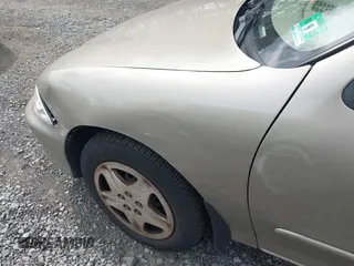 2000 Chevrolet Cavalier LS z VIN 1G1JF5244Y7175895, wystawiony jako IAAI lot #42360733 z przebiegiem 30 680 mil mil oraz . Historia ofert i sprzedaży dostępna na DreamBid. Obrazek 12.