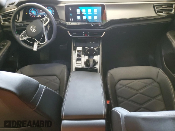 2025 Volkswagen Atlas SE with VIN 1V2WE2CA8SC206324, listed as a Copart auction lot 55507295 with 6,978 mi miles and Clean title. Bid and sale history available at DreamBid. Image 8.