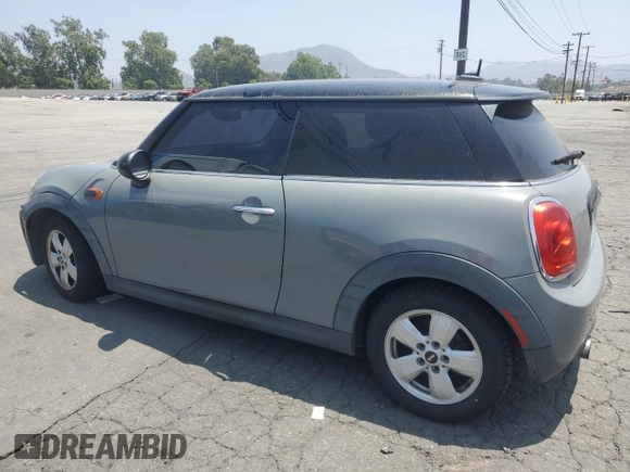 2016 MINI Hardtop with VIN WMWXP5C56G2D15172, listed as a Copart auction lot 59997205 with 166,270 mi miles and Clean title. Bid and sale history available at DreamBid. Image 2.