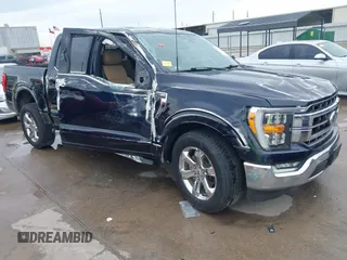 2021 Ford F-150 XL with VIN 1FTEW1C84MKE87869, listed as a IAAI auction lot 42476460 with 83,433 mi miles and . Bid and sale history available at DreamBid. Image 1.