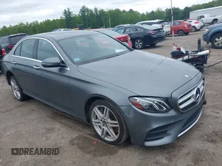 2017 Mercedes-Benz E 300 Luxury with VIN WDDZF4KB3HA081096, listed as a IAAI auction lot 42297801 with 128,798 mi miles and . Bid and sale history available at DreamBid. Image 1.
