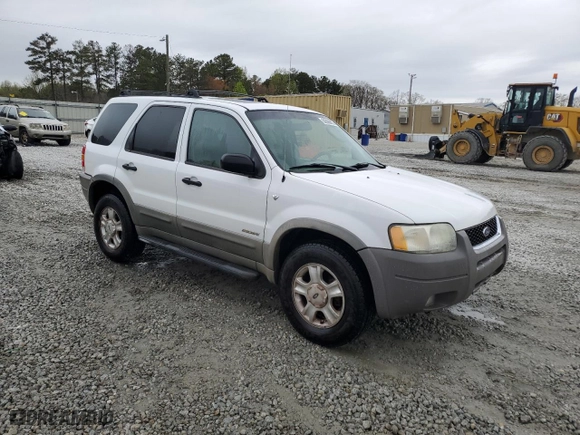 2002 Ford Escape XLT with VIN 1FMCU03192KB53680, listed as a Copart auction lot 50066875 with 262,128 mi miles and Salvage Title. Bid and sale history available at carsss.com. Image 4.