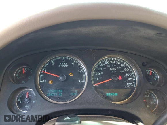 2011 Chevrolet Tahoe LT with VIN 1GNSCBE00BR384002, listed as a Copart auction lot 57985005 with 224,724 mi miles and Salvage title. Bid and sale history available at DreamBid. Image 9.