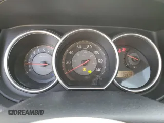 2008 Nissan Versa S z VIN 3N1BC11E08L403235, wystawiony jako Copart lot #57518585 z przebiegiem 104 335 mil mil oraz Szkoda całkowita • Salvage title. Historia ofert i sprzedaży dostępna na DreamBid. Obrazek 9.