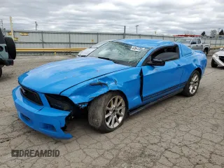 2011 Ford Mustang V6 with VIN 1ZVBP8AM4B5105891, listed as a Copart auction lot 53941285 with 140,521 mi miles and Clean Title. Bid and sale history available at carsss.com. Image 1.
