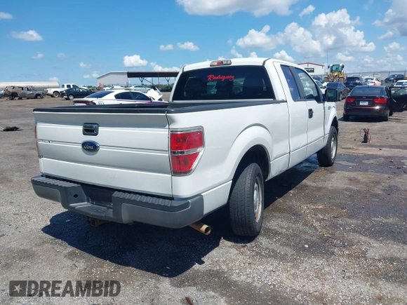 2013 Ford F-150 XL with VIN 1FTEX1CM8DFB15826, listed as a IAAI auction lot 42471324 with 354,738 mi miles and . Bid and sale history available at DreamBid. Image 4.