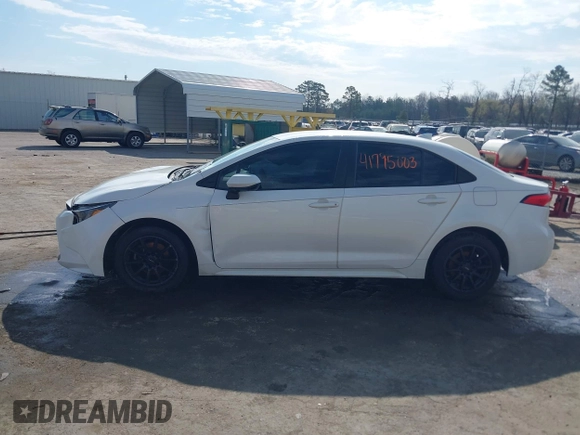 2021 Toyota Corolla LE with VIN 5YFEPMAEXMP160661, listed as a IAAI auction lot 41795003 with 82,470 mi miles and . Bid and sale history available at carsss.com. Image 14.