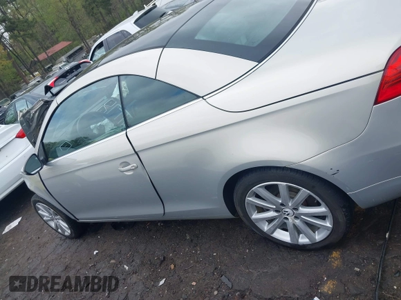 2009 Volkswagen Eos Komfort with VIN WVWBA71F39V010314, listed as a IAAI auction lot 41928126 with 115,757 mi miles and . Bid and sale history available at DreamBid. Image 14.