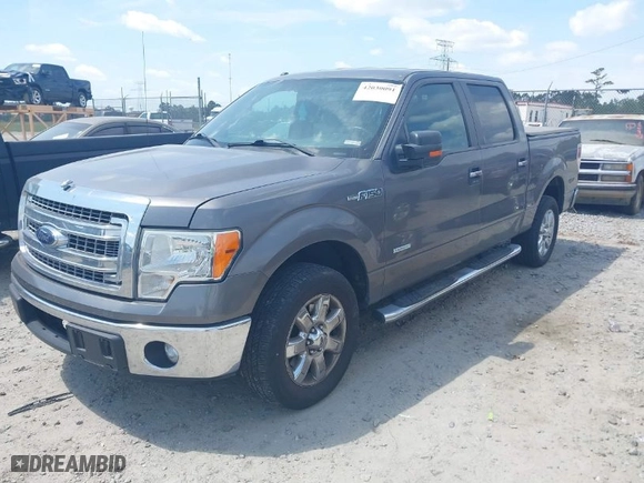 2013 Ford F-150 XL with VIN 1FTFW1CT3DKG38788, listed as a IAAI auction lot 42030091 with 158,213 mi miles. Bid and sale history available at carsss.com. Image 2.