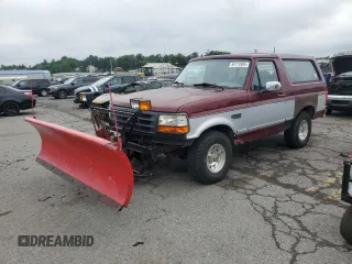 1996 Ford Bronco Custom with VIN 1FMEU15H7TLB67596, listed as a Copart auction lot 64772695 with 125,576 mi miles and Clean title. Bid and sale history available at DreamBid. Image 1.
