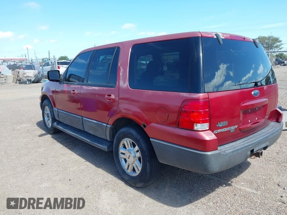 2004 Ford Expedition Special Service with VIN 1FMPU15L24LB71702, listed as a IAAI auction lot 42486430 with 107,601 mi miles and . Bid and sale history available at DreamBid. Image 3.