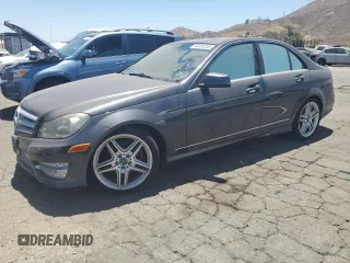 2013 Mercedes-Benz C 250 Sport с VIN WDDGF4HB1DA766142, выставлен на аукционе Copart как лот 64350285 с пробегом 167 467 миль миль и Чистый • Clean title. История ставок и продаж доступна на DreamBid. Изображение 1.