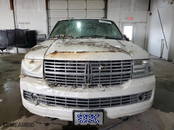 2009 Lincoln Navigator with VIN 5LMFU28549LJ00455, listed as a Copart auction lot 41838355 with 0 mi miles and Salvage Title. Bid and sale history available at carsss.com. Image 5.