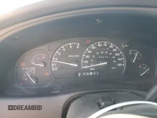 2000 Ford Ranger XLT z VIN 1FTZR15X7YTA02153, wystawiony jako Copart lot #45807525 z przebiegiem 146 536 mil mil oraz Nie do naprawy • Non repairable. Historia ofert i sprzedaży dostępna na DreamBid. Obrazek 9.