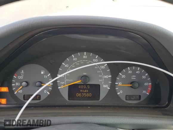 2001 Mercedes-Benz CLK 320/430 z VIN WDBLK70G41T057037, wystawiony jako Copart lot #81661884 z przebiegiem 63 580 mil mil oraz Szkody całkowita. Historia ofert i sprzedaży dostępna na DreamBid. Obrazek 9.