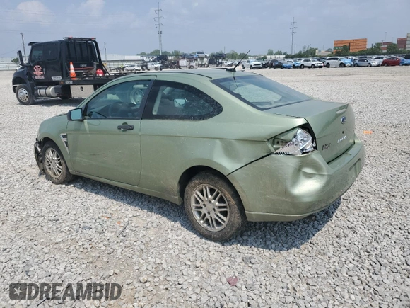 2008 Ford Focus SE z VIN 1FAHP33NX8W141079, wystawiony jako Copart lot #59759325 z przebiegiem 71 522 mil mil oraz Szkoda całkowita • Salvage title. Historia ofert i sprzedaży dostępna na DreamBid. Obrazek 2.