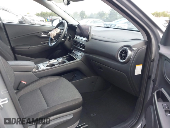 2023 Hyundai Kona SEL with VIN KM8K33AG8PU176452, listed as a IAAI auction lot 41429393 with 22,712 mi miles and . Bid and sale history available at carsss.com. Image 5.