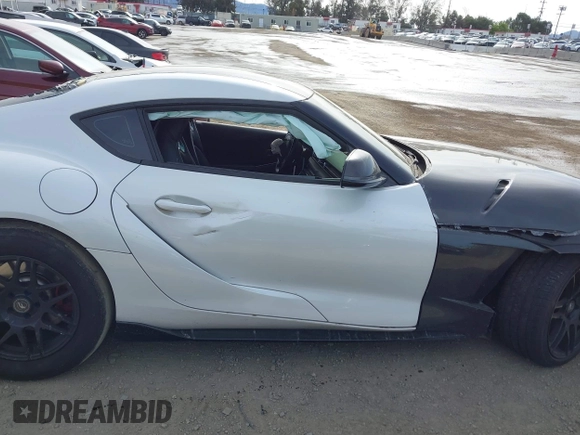 2021 Toyota Supra 3.0 with VIN WZ1DB0C09MW039777, listed as a IAAI auction lot 41915469 with 43,956 mi miles and . Bid and sale history available at DreamBid. Image 13.