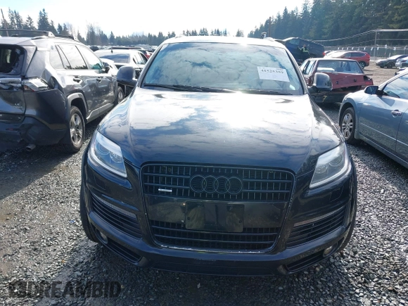 2007 Audi Q7 4.2L Premium with VIN WA1EV74L77D076445, listed as a IAAI auction lot 41525359 with 175,563 mi miles. Bid and sale history available at carsss.com. Image 12.