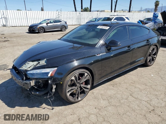 2021 Audi S5 Sportback Premium Plus z VIN WAUC4CF58MA005367, wystawiony jako Copart lot #49182415 z przebiegiem 22 215 mil mil oraz Szkoda całkowita • Salvage title. Historia ofert i sprzedaży dostępna na DreamBid. Obrazek 1.