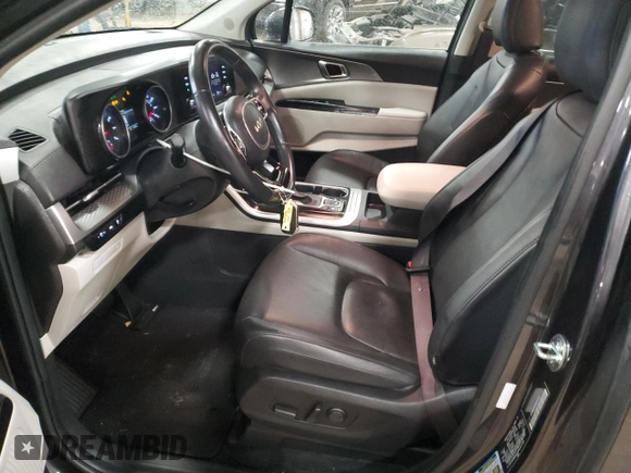 2023 Kia Carnival LX with VIN KNDNB4H34P6261760, listed as a Copart auction lot 86869324 with 47,922 mi miles and Non Repairable. Bid and sale history available at DreamBid. Image 7.