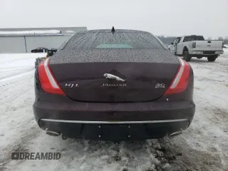 2017 Jaguar XJ with VIN SAJWJ2GD9H8W04365, listed as a Copart auction lot 38997744 with 73,569 mi miles. Bid and sale history available at carsss.com. Image 6.