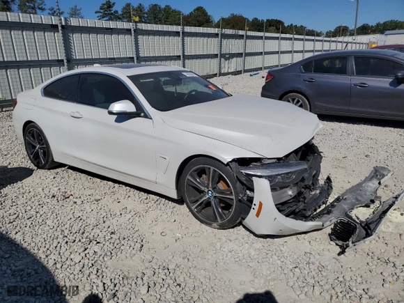 2020 BMW 4 Series 430i with VIN WBA4W3C03LAG91519, listed as a Copart auction lot 81572414 with 95,854 mi miles and Salvage Title. Bid and sale history available at carsss.com. Image 4.