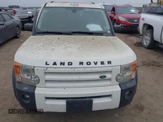 2006 Land Rover LR3 SE with VIN SALAE25446A375303, listed as a IAAI auction lot 40746056 with 252,713 mi miles. Bid and sale history available at carsss.com. Image 6.
