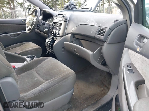 2006 Toyota Sienna CE with VIN 5TDZA23C96S580392, listed as a IAAI auction lot 41671251 with 92,357 mi miles and . Bid and sale history available at DreamBid. Image 5.