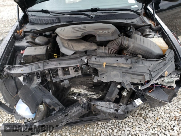 2019 Chrysler 300 S z VIN 2C3CCABG1KH577854, wystawiony jako Copart lot #47321705 z przebiegiem 112 511 mil mil oraz Szkoda całkowita • Salvage title. Historia ofert i sprzedaży dostępna na DreamBid. Obrazek 13.