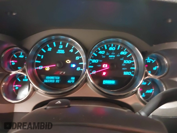2013 Chevrolet Silverado 1500 LT with VIN 3GCPKSE75DG238194, listed as a IAAI auction lot 40997920 with 163,303 mi miles. Bid and sale history available at carsss.com. Image 7.